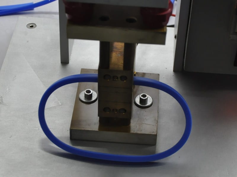 bonding silicone rubber,silicone to silicone bonding,glue silicone together,silicone rubber glue manufacturer,how to bond silicone fast,Silicone Bonding Adhesives,